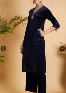 Shae by Sassafras Elegant Velvet Kurta