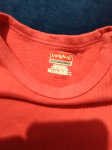Unisex Thermal Wear With Sleevless Sweater