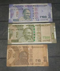 Vip & Semi Vips Number Five Hundred & Ten Rs Note