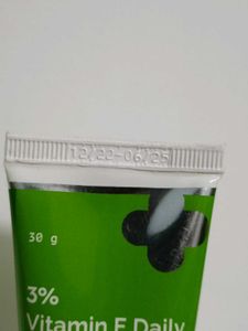 The Derma Co 3% VitaminE Daily Face Moisturizer