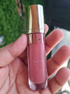 Miss Claire Matte Lipstick