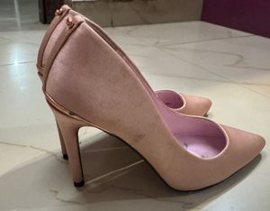 Pink Pointed Heels