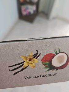 Scented Hand-Poured Candles (6 Units)