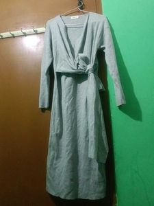 Elegant Grey Knit Midi Dress