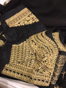 Designer Saree And Blouse