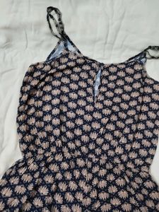 🇮🇩H&amp;M Divided Floral Playsuit Ramper With Pocket