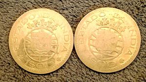 Rare Portuguese 1 Escudo Coins Set (2 Pcs)