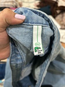 Denim skirt (Newme)