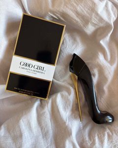 CAROLINA HERRERA PERFUME