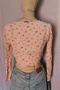 NUON Floral Crop Top