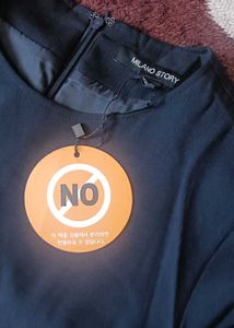 Elegant Black Midi Dress