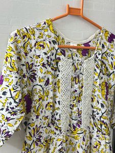 Naira Cut Pretty Suit with Pants