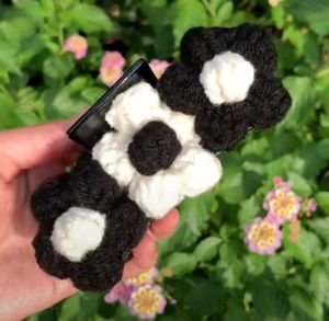 Crochet Flower Claw Clip