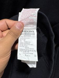 Descente Black Long Sleeves Hoodie