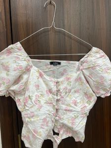 Floral Tie-Front Crop Top