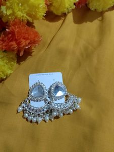 Kundan & Pearl Earrings