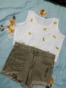 Floral Tank &amp; Distressed Shorts Set