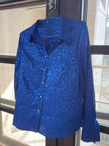 SATIN BLUE SHIRT A PERFECT FIT