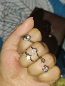Set Of Earrings/Rings/Pendant + 🆓 Curtain Button