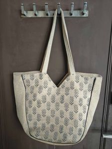 Stylish Tote Bag