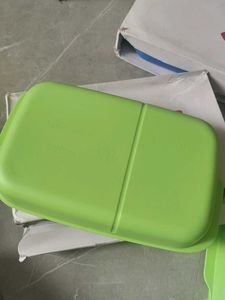 Dora Tupperware Lunch Box Set