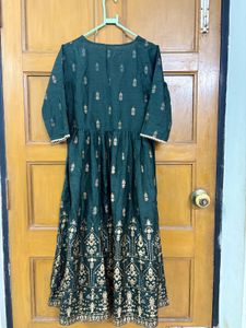 Elegant Green &amp; Gold Anarkali Kurta