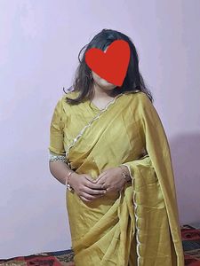 Saree With Readymade Blouse