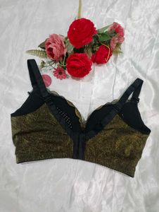 Imported Royal Look Bra With Shimmer Shinning