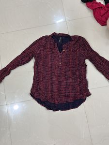Checkered Long Sleeve Top