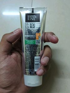Garnier Vitamin C Serum Cleanser