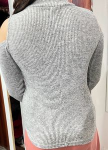 Woollen Shoulder Cut Top