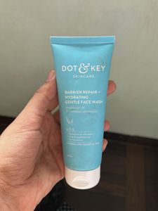 Dot &amp; Key Gentle Face Wash