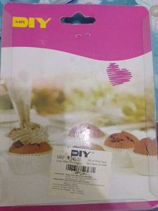 DIY Cake Decorating Piping Tips Set