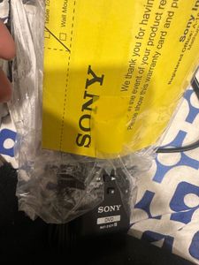 sony dvd player unused only outer box damaged