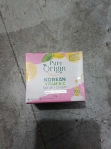 Pure Origin VitC Combo of Facewash+ Face cream