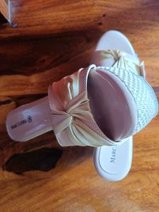 One Time Used Marc Loire Solid Heels