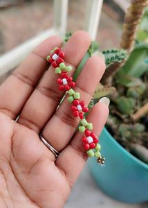 Daisy Chain Beaded Bracelet