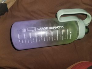 Best Buy Water Bottle 2400ml