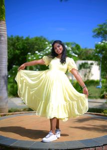 Unique Lime Yellow 🟡 Princess Gown With Hairbow