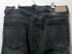 Stylish Black Jeans