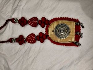 Handcrafted Bamboo &amp; Thread Necklace Set