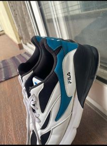 Fila Originals Sneakers Size 9 white and blue