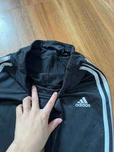 Adidas leggings 🫶🏻brand New
