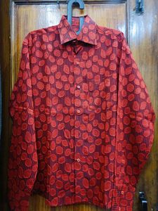 🇳🇿💫♥️ Red Patterned Shirt