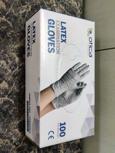 Gloves 100 Pieces In It