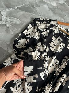 Unique Fit Top