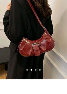 SAVANA Red Solid Shoulder Bag