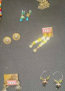 Combo Of Neck Piece And Earrings