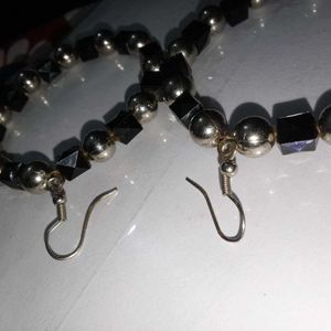 SARA Hoop Earrings