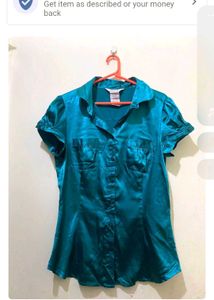 Green Button-Down Shirt 34-36 stretchable